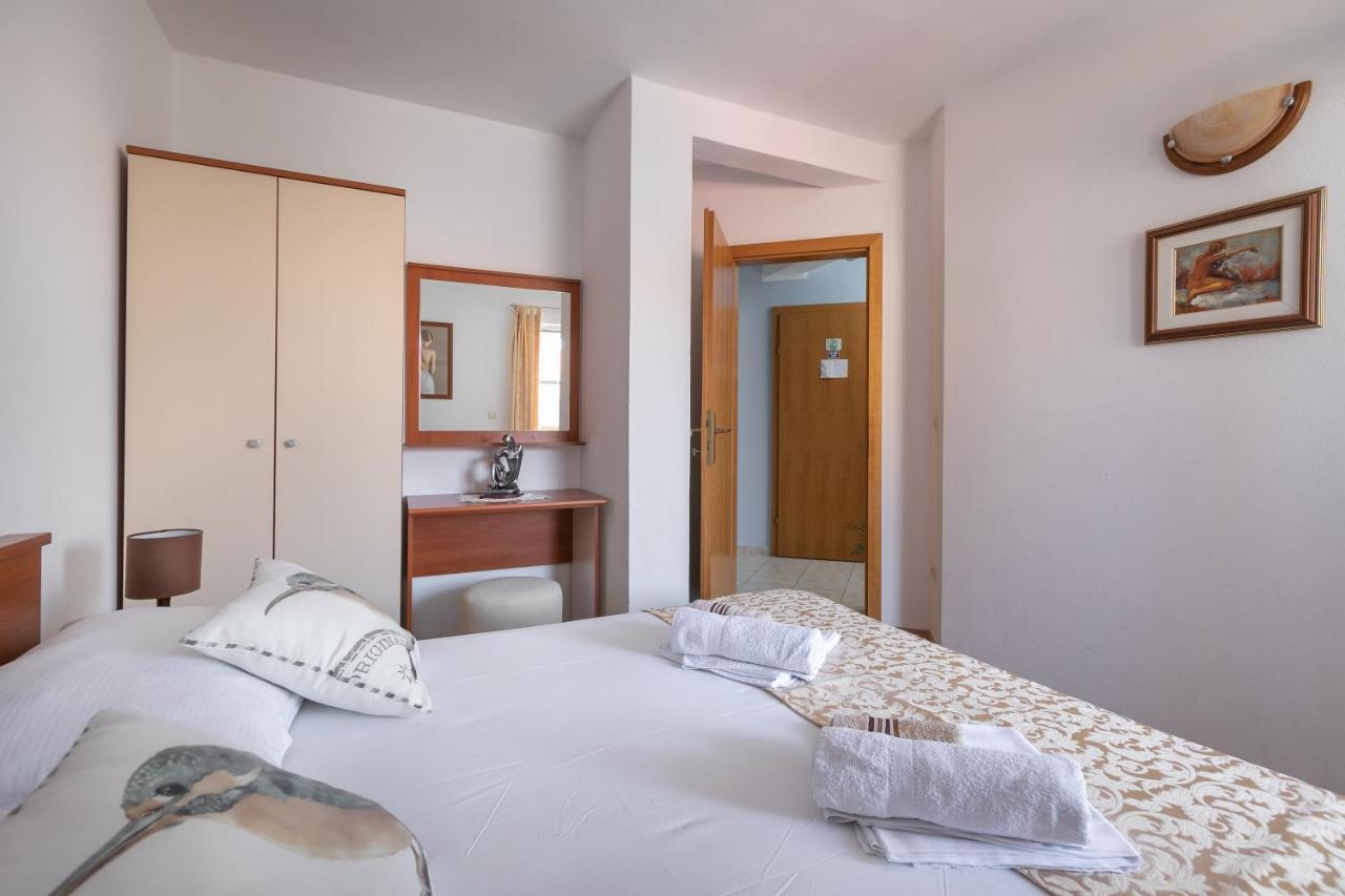 Apartments Barba Tučepi Dış mekan fotoğraf