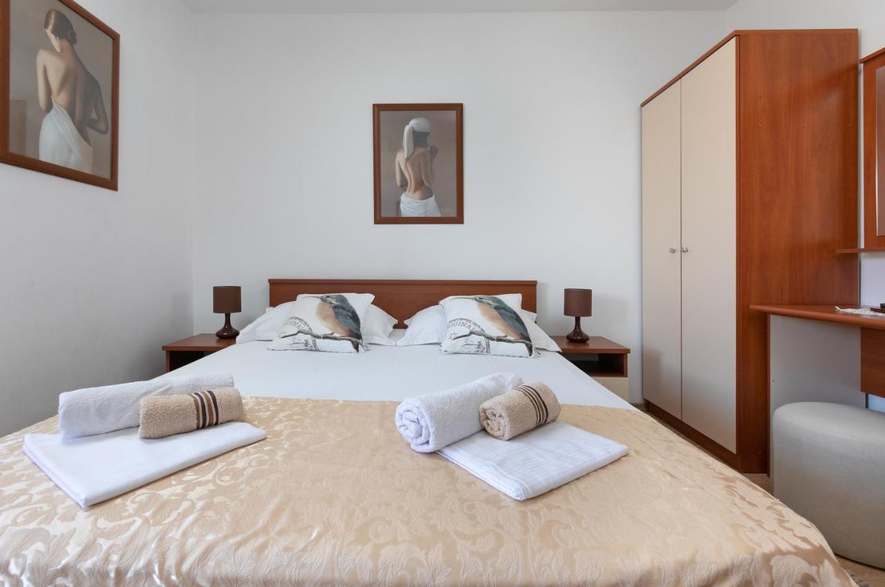 Apartments Barba Tučepi Dış mekan fotoğraf