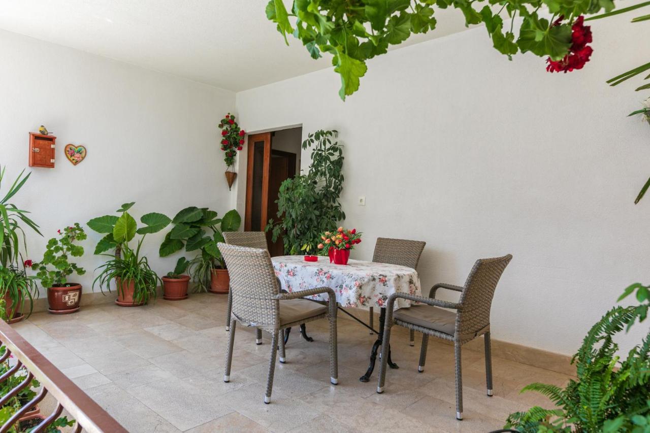 Apartments Barba Tučepi Dış mekan fotoğraf